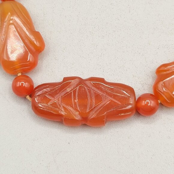 Antique Chinese Carved Red Carnelian Bead Necklace With Leaf Design - Picture 6 of 7